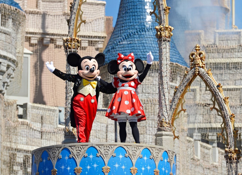 Starting from £23pp per day for both adults and kids, you can even secure discounted tickets with deposits from just £25pp