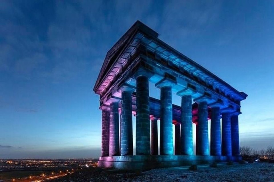 The monument is lit up at night and hosts bonfire night and new year's celebrations
