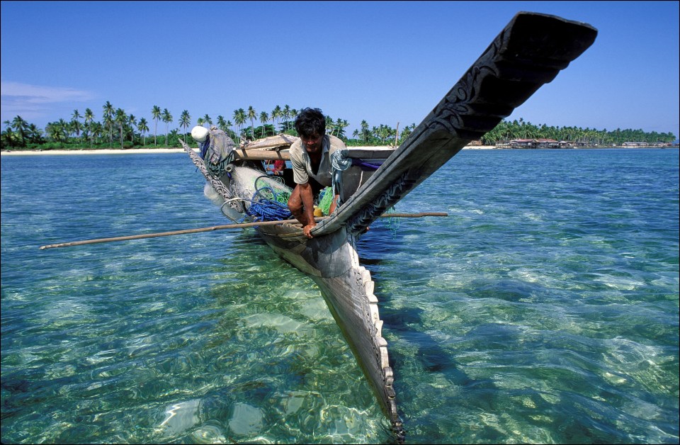 They live on handmade unique boats and wooden huts on water
