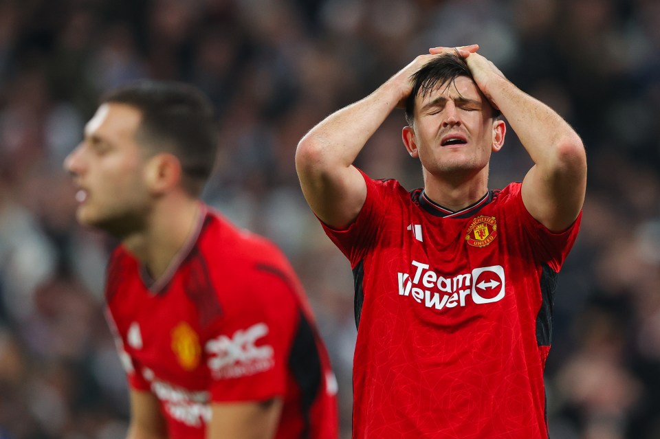 Harry Maguire was left head in hands