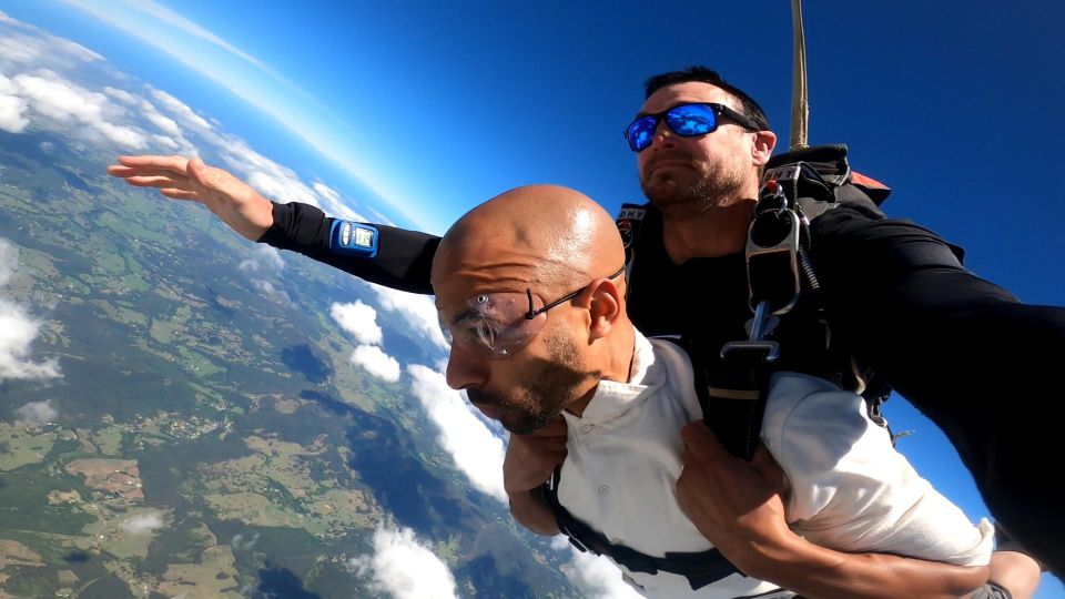 Despite his fears, Marvin manages to carry out the skydive