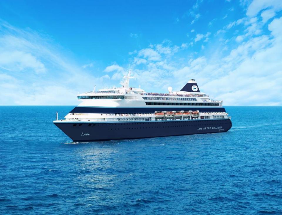 The three-year Life at Sea cruise has been scrapped - because they didn't find a ship
