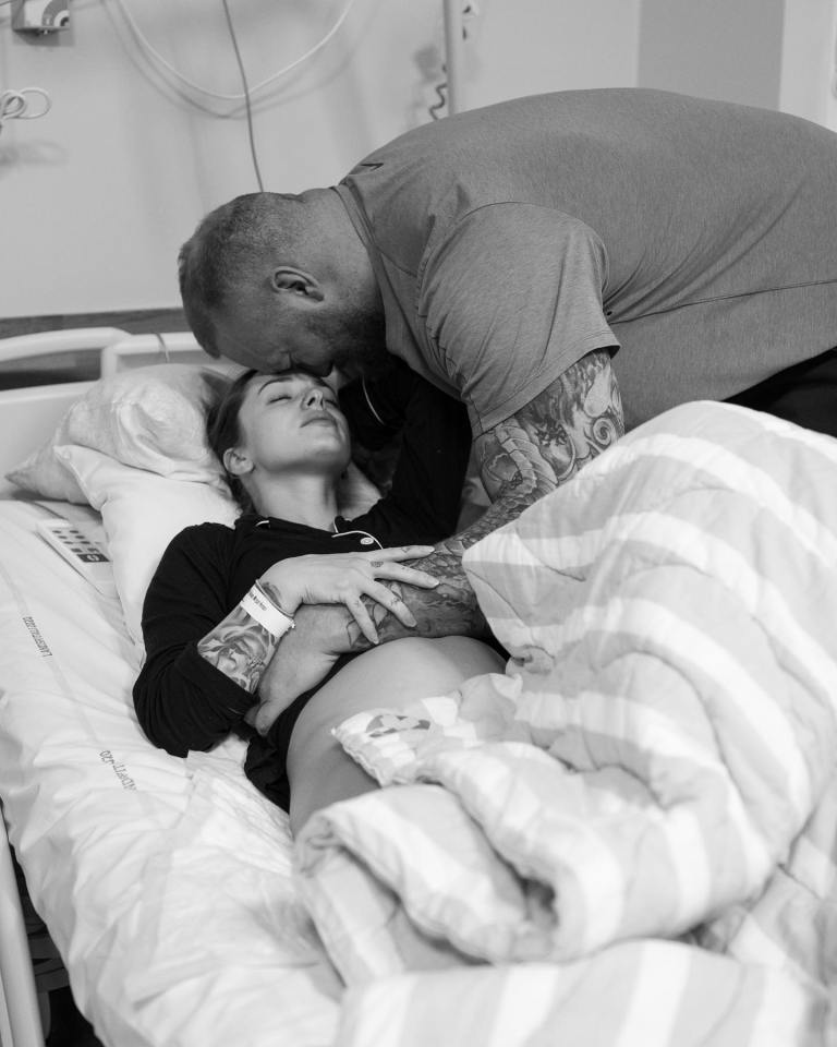 He revealed the heartbreaking news with these photos on social media