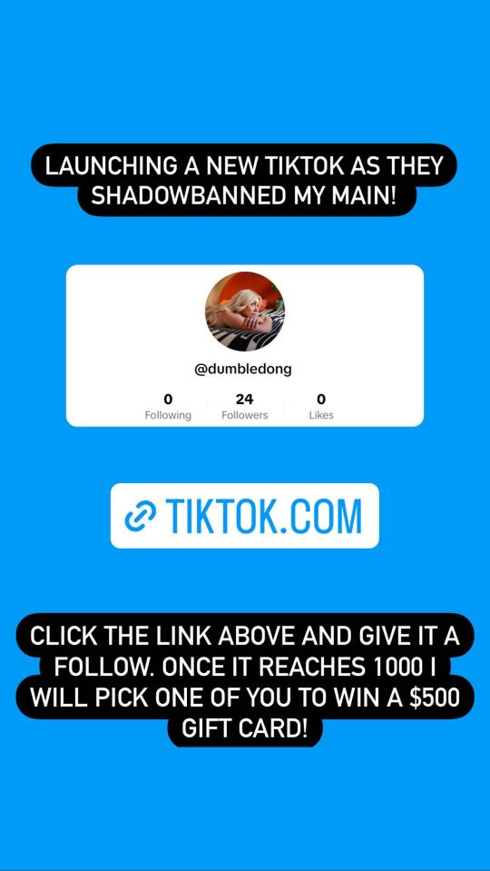 The OnlyFans star told her followers the account had been removed