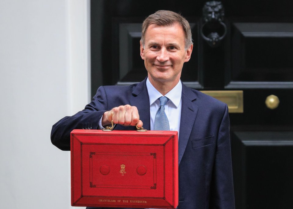 Jeremy Hunt, Chancellor of the Exchequer, outside No 11 Downing Street