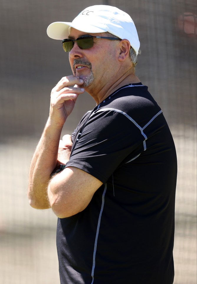 Umpire Illingworth eventually got back to his seat after a seven-minute delay