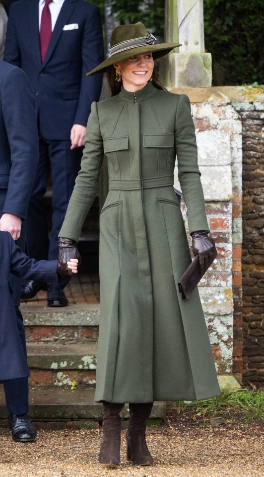Kate looking sensational in green at Christmas 2022