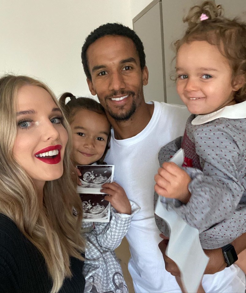 Helen with her ex Scott and their two children before giving birth to a third