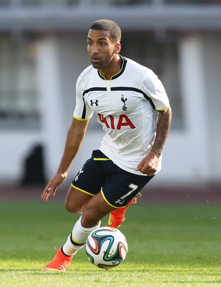 Aaron Lennon puts Luka Modric out on his own as a club-mate
