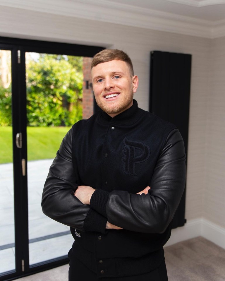 The TOWIE star claimed this week that he has 'nothing financially' anymore