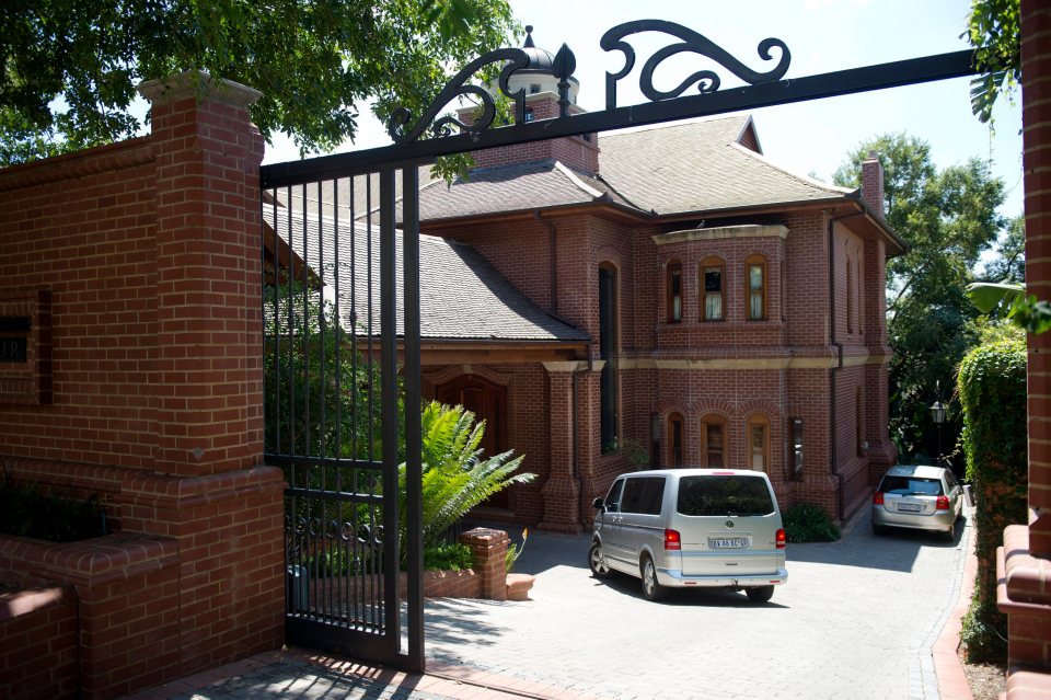 Uncle Arnold’s house where athlete Pistorius will live after his release