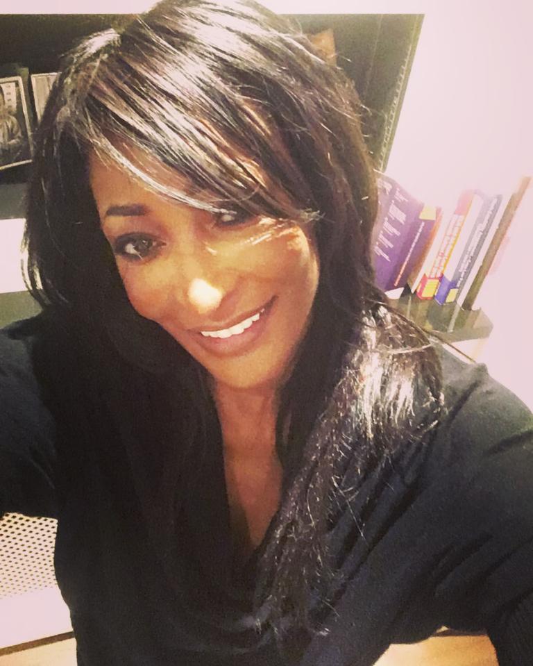 Vernie became a practising lawyer after her