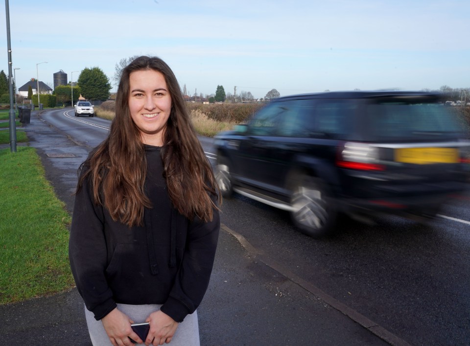 Student Becky Crowter, 19, says she feels unsafe walking home