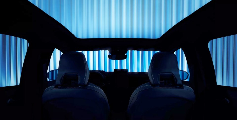 FRENCH CONNECTION Renault to launch brand-new 'fuel saving' hybrid to compete against best selling Nissan - with models name revealed, http://media.renault.com/renault-symbioz-a-compact-family-suv-continuing-the-c-segment-offensive/?lang=eng, Credit: Renault