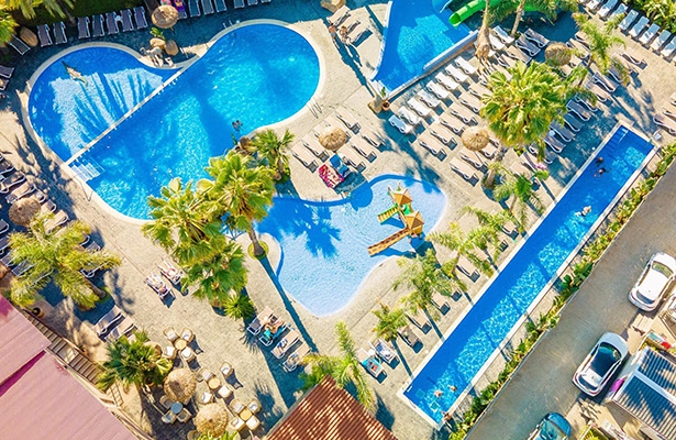 Eurocamp has launched a new sale with thousands of discounted holidays between April and October