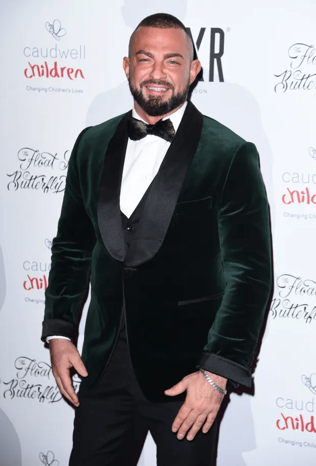Robin sadly passed away aged 44