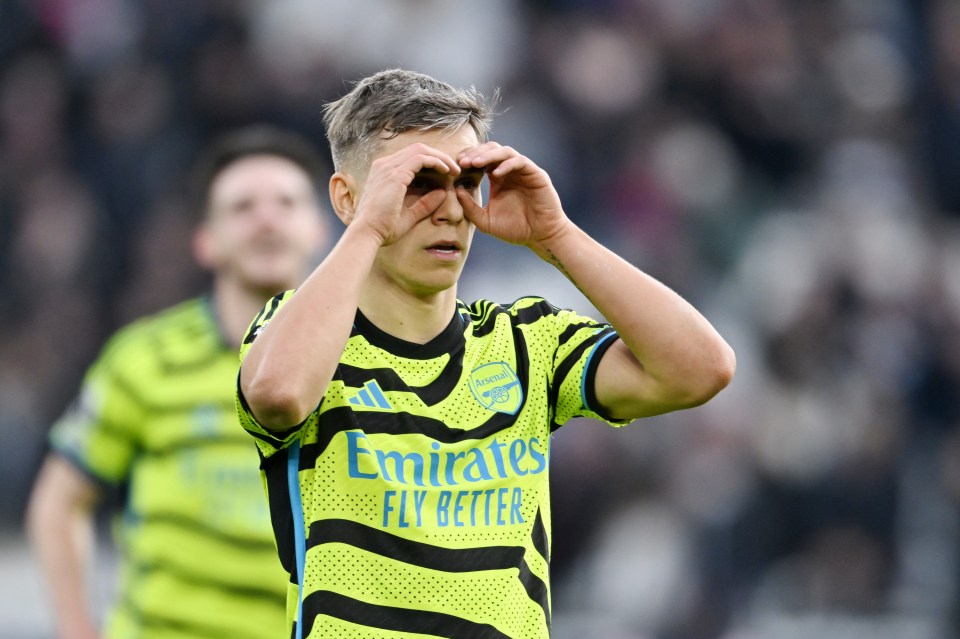 Leandro Trossard fired in a rocket before the break