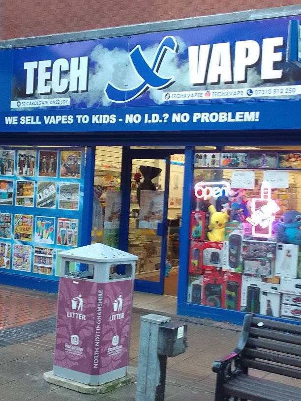 A vape shop was plastered with an angry sign overnight that accused them of selling products to children