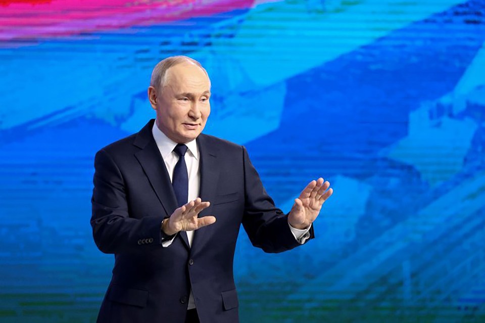 At the event among his 'trusted' backers, Putin was still flanked by bodyguards