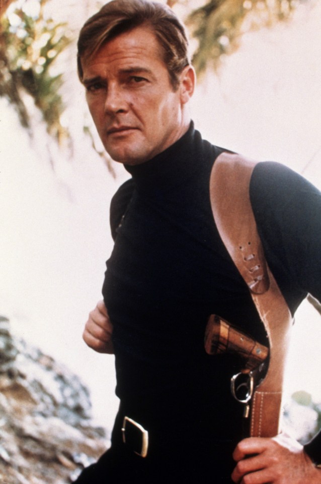 No Merchandising. Editorial Use Only Mandatory Credit: Photo by SNAP/REX/Shutterstock (390894kk) FILM STILLS OF 'LIVE AND LET DIE' WITH 1973, GUY HAMILTON, JAMES BOND, ROGER MOORE IN 1973 VARIOUS