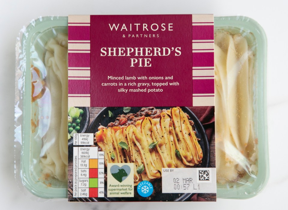 When it came to taste, the sauce and lamb were delicious, and there was a lot of veg and potatoes, but there were other pies I preferred