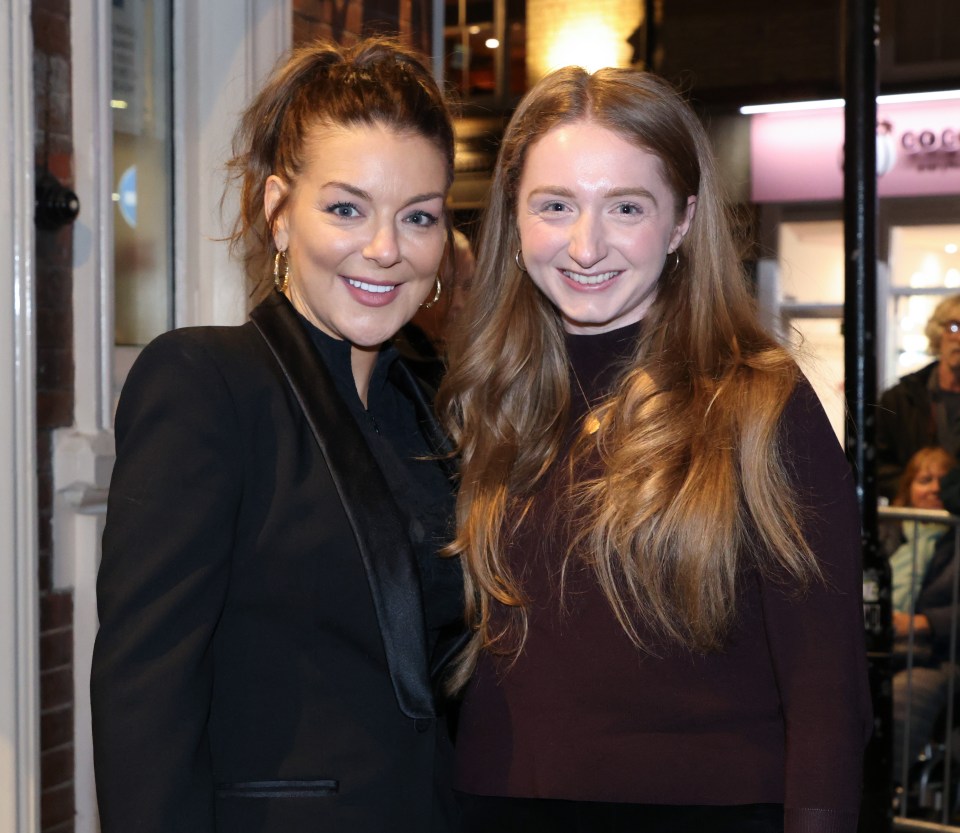 PICTURE BY GARY STONE..7/3/2024. SHERIDAN SMITH POPS OUT TO MEET THE FANS AT THE GIELGUD THEATRE ON THE OPENING NIGHT OF 'OPENING NIGHT'..PIC SHOWS SHERIDAN WITH THE SUNS EMILY WEBBER.