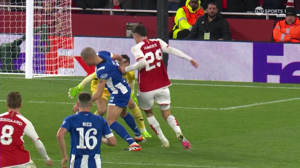 The German forward tugged at Pepe