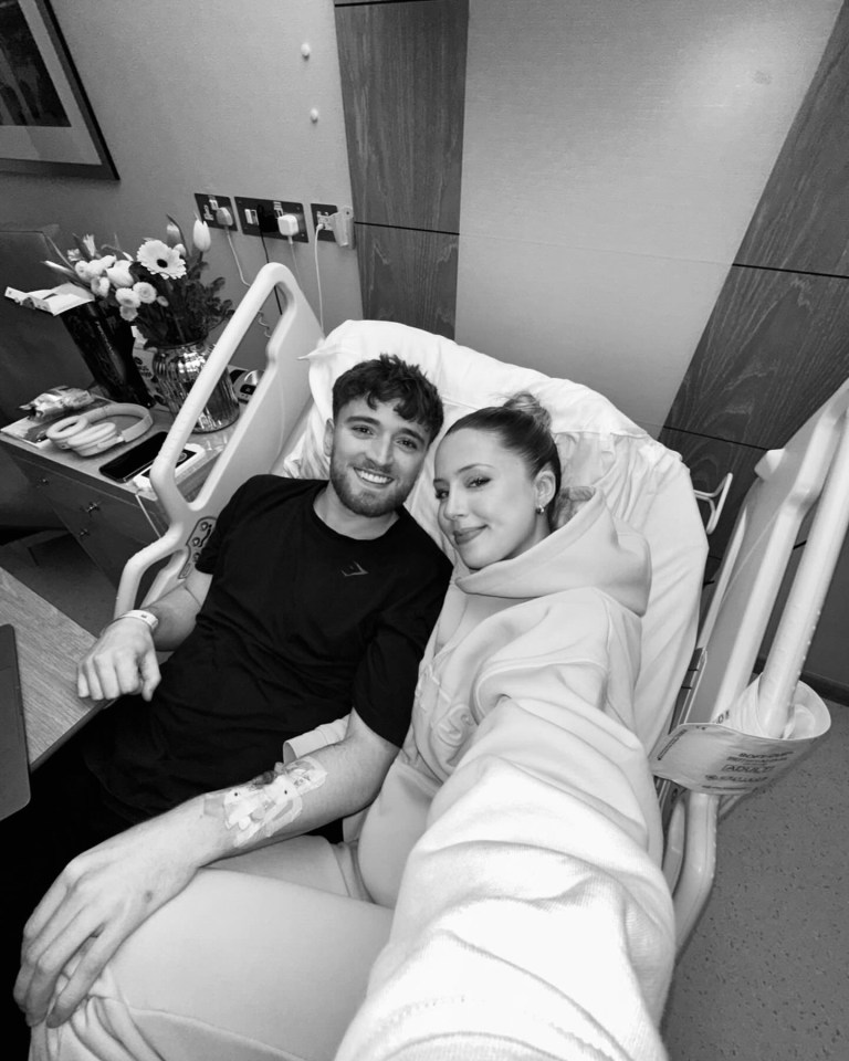Lee revealed he has undergone spinal surgery in hospital