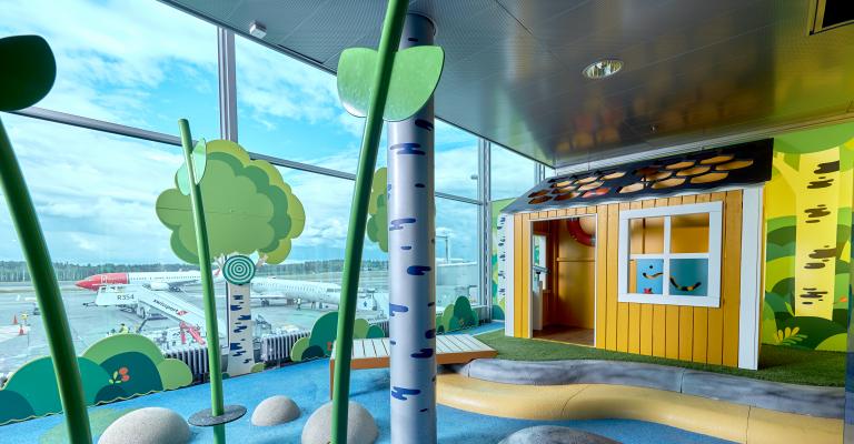 There are even two play attractions for kids