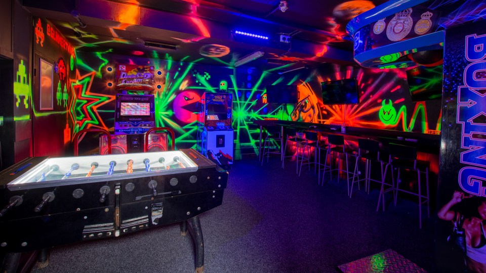 A fully equipped game room holds classics such as Fussbakk, Pac-Man and Flappy Bird