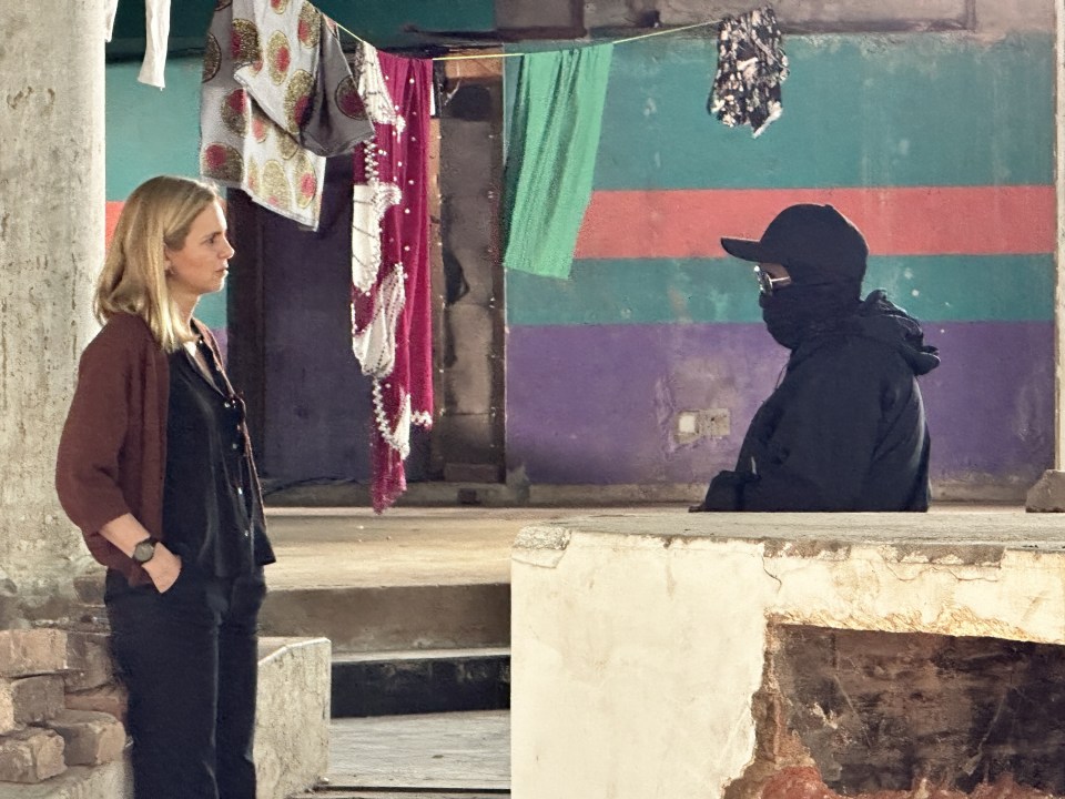 Journalist Mariana van Zeller meets an assassin as part of her investigation