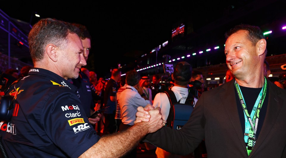 Christian Horner shakes hands with Franz Watzlawick on the grid before the F1 Grand Prix of Saudi Arabia
