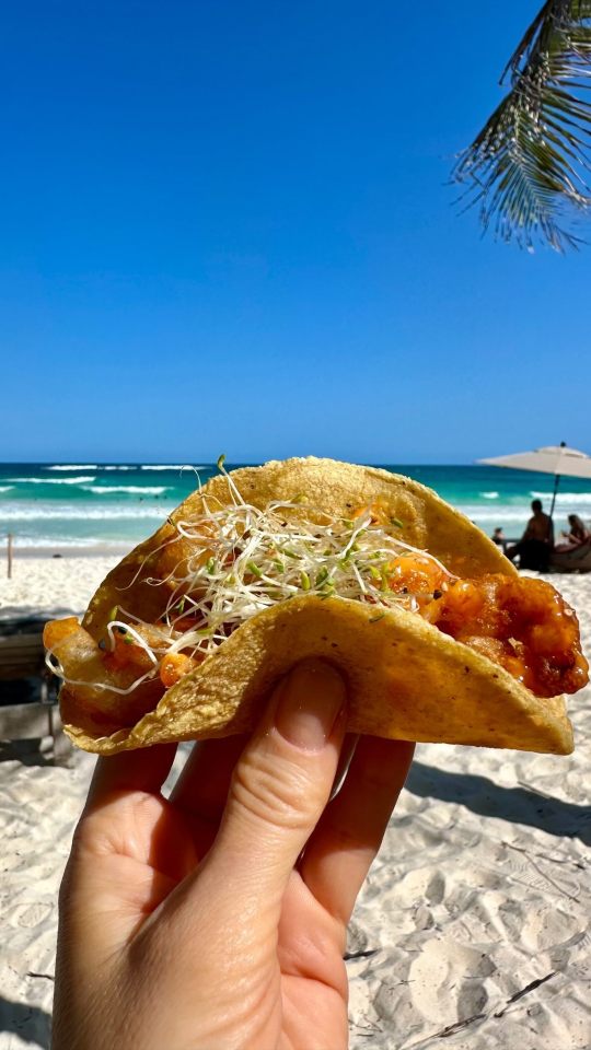 They were seen enjoying yummy tacos on the beach