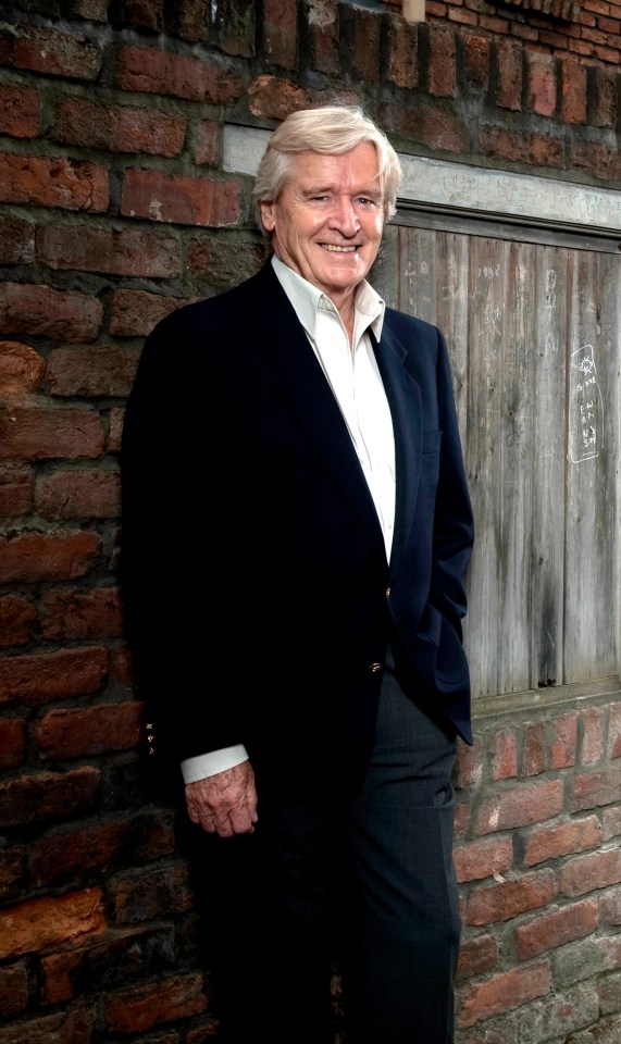 There will also be an Argos on the set - will viewers see long-serving star Ken Barlow popping in to Click & Collect a new kettle?