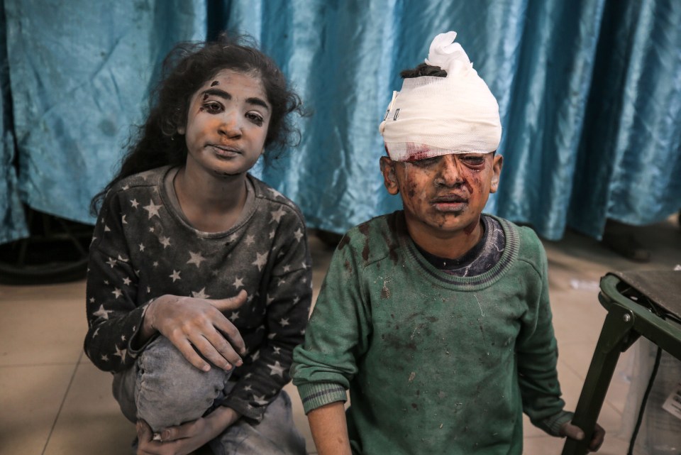 Two Palestinian children wounded in Israeli air strikes