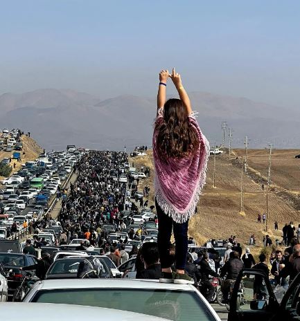 Women all over Iran have taken off their headscarves at demonstrations to protest what happened to Mahsa Amini