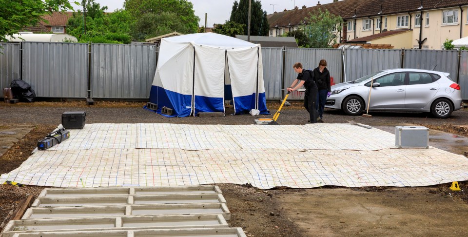 Police searched garages near where Campbell lived for Danielle's body