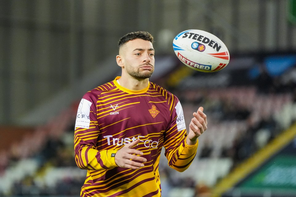 Matt Peet admits he is ready for Jake Connor to produce his best as Wigan head to Huddersfield