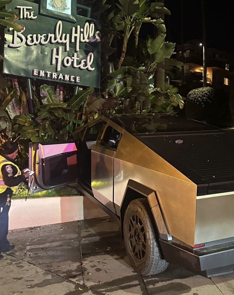 An American rapper previously crashed his Tesla and saw one of the doors ripped off in the ordeal