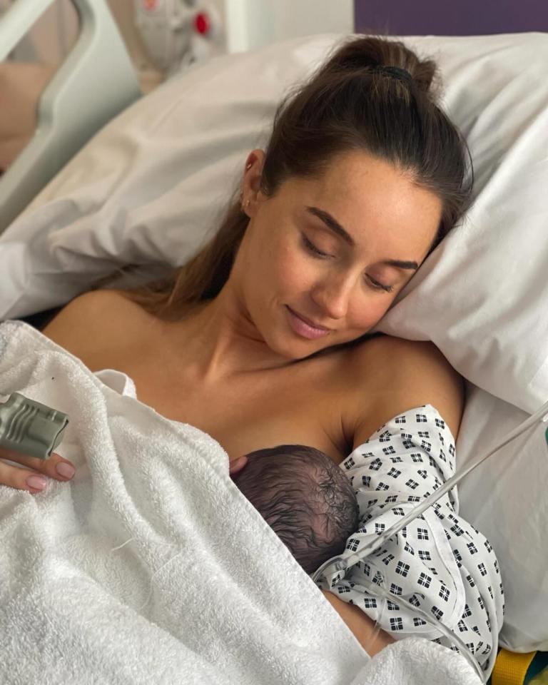 Emily was recently praised for this candid breastfeeding snap
