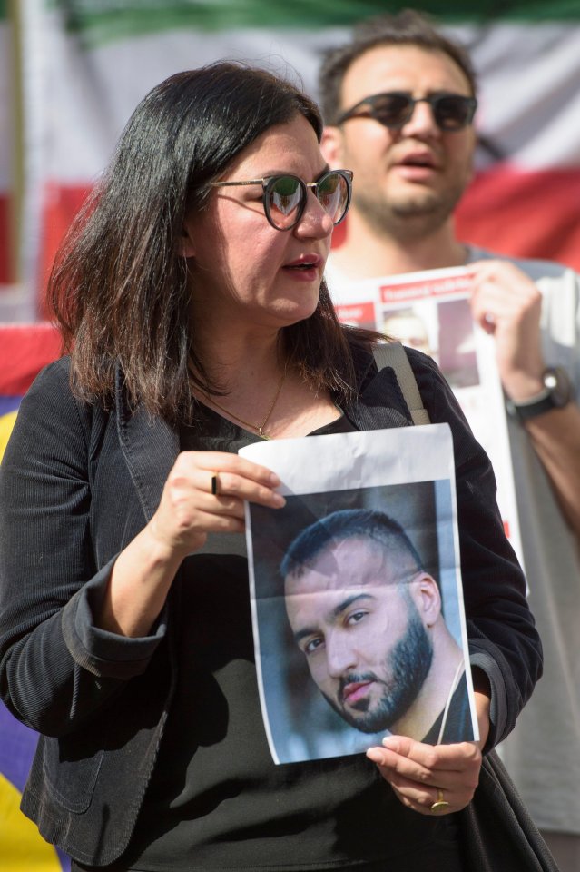 100 artists have signed a letter calling for Toomaj to be released