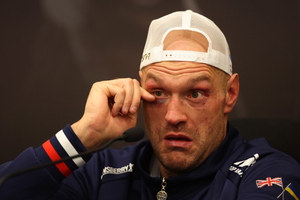Fury is in the dark over a rematch with Usyk