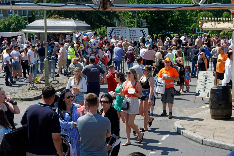 Hundreds gathered in Fareham on a glorious day of sunshine