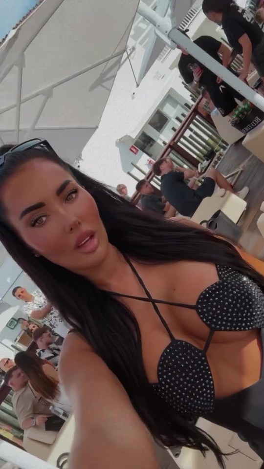 Yazmin quit the UK for a life in Dubai