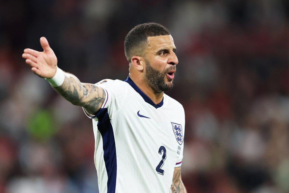 Lauryn is also embroiled in an ongoing saga with her baby-daddy, England player Kyle Walker - and Kerry said she 'feels sorry' for the kids