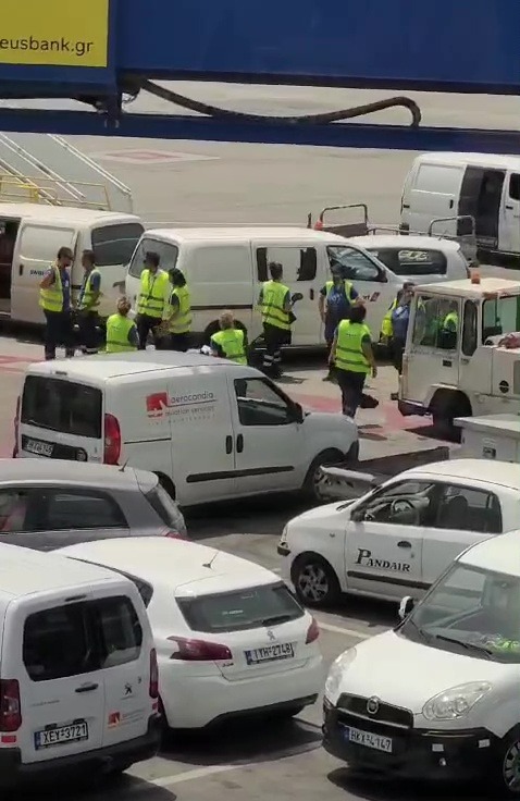 Airport staff eventually provided passengers with assistance