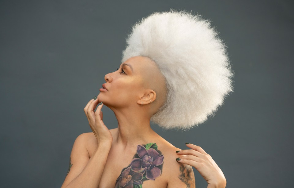 Lady Blackbird has announced her second album
