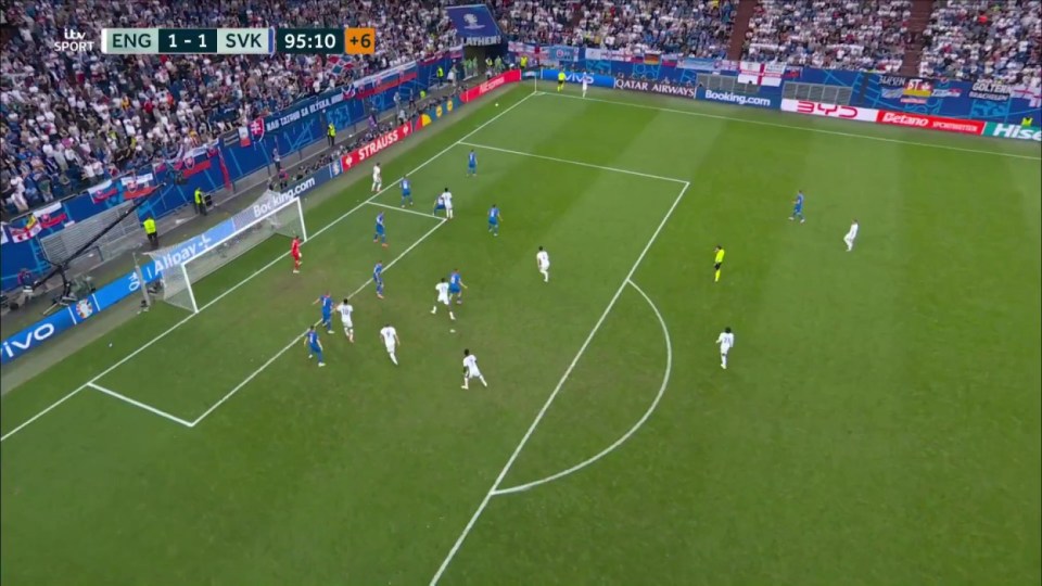 Kyle Walker throw in., , UNBELIEVABLE , , Jude Bellingham pulls out an overhead kick to save England in the dying moments , , #EURO2024 | #ENGSVK