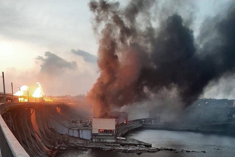 Moment of a devastating Russian strike on Ukraine’s largest hydro-electricity plant, Dnipro HPP, on March 22nd
