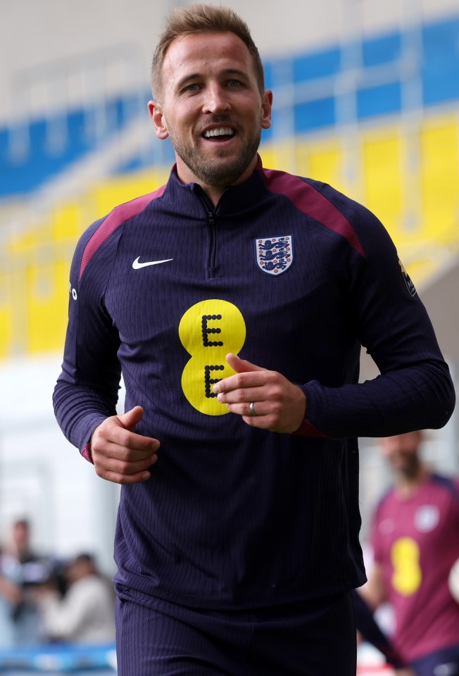 Harry Kane received a message from his Bayern Munich team-mate after arriving at England's base camp